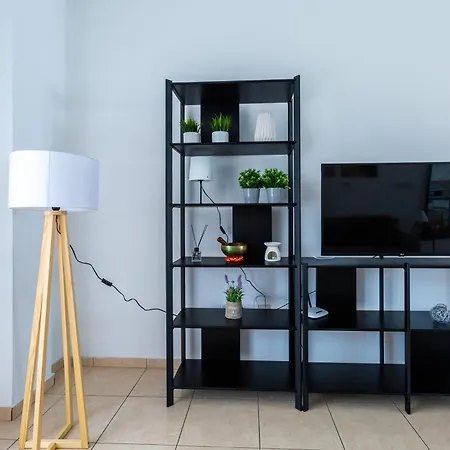 Beautiful 2 Bed In Cyprus Appartamento *