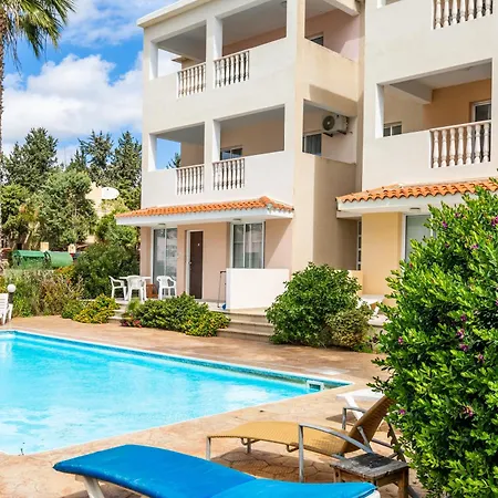 Beautiful 2 Bed In Cyprus Apartmán Paphos