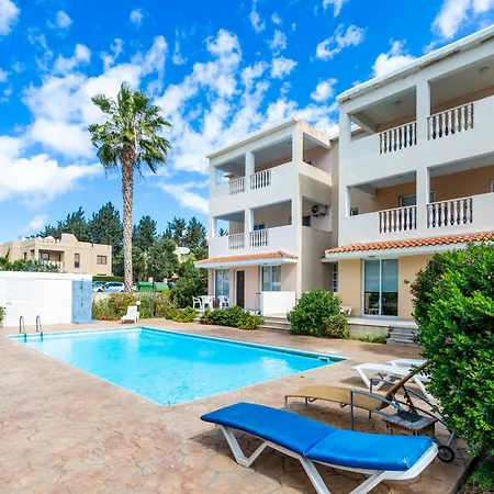 Apartment Beautiful 2 Bed In Cyprus