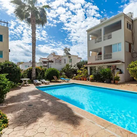 Beautiful 2 Bed In Cyprus * Paphos