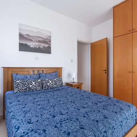 Beautiful 2 Bed In Cyprus *