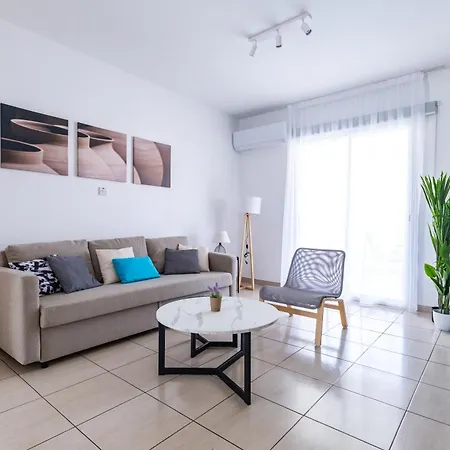 Beautiful 2 Bed In Cyprus