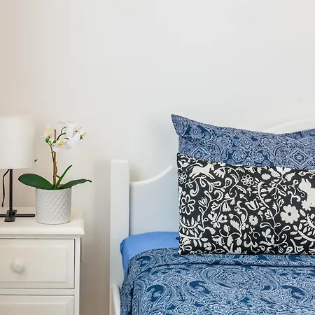 Beautiful 2 Bed In Cyprus Διαμέρισμα Πάφος