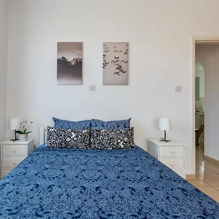 Beautiful 2 Bed In Cyprus Paphos