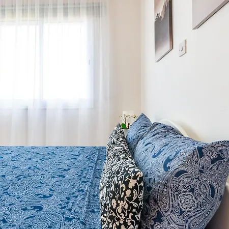 Apartment Beautiful 2 Bed In Cyprus *