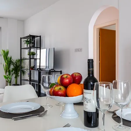 Beautiful 2 Bed In Cyprus *