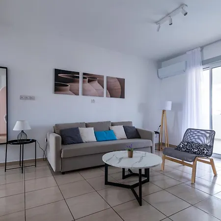 Beautiful 2 Bed In Cyprus * Paphos