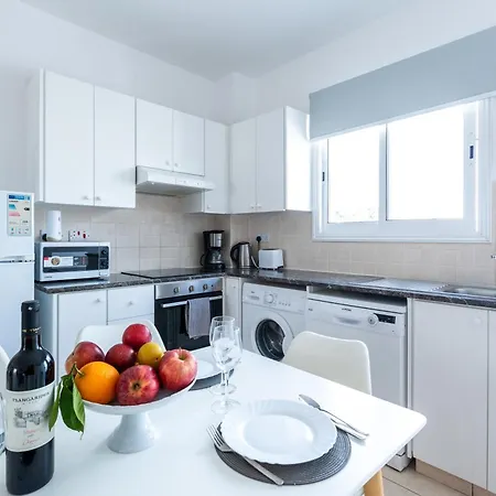 Beautiful 2 Bed In Cyprus *