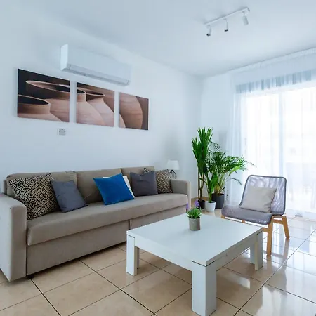 Beautiful 2 Bed In Cyprus * Paphos