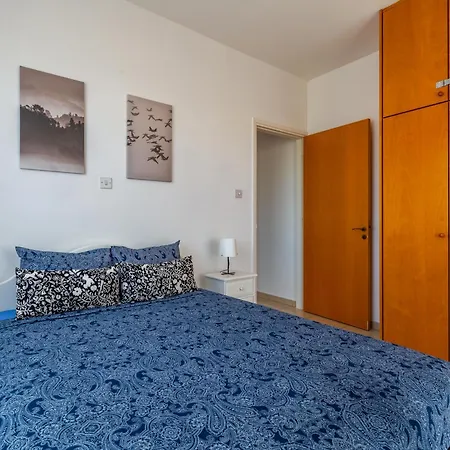 Beautiful 2 Bed In Cyprus Paphos