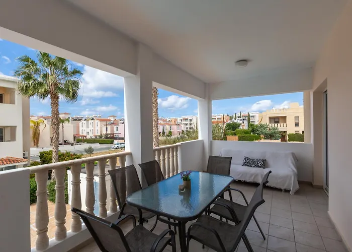 Beautiful 2 Bed In Cyprus パ フォス