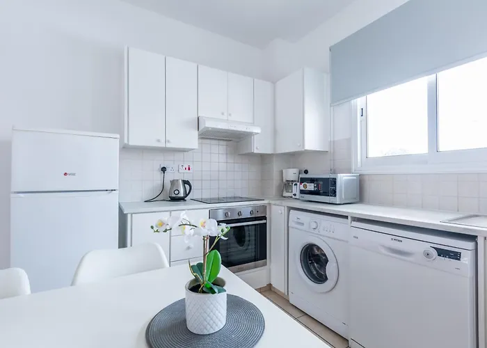 Lejlighed Beautiful 2 Bed In Cyprus Paphos