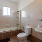 Beautiful 2 Bed In Cyprus Paphos