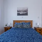 Beautiful 2 Bed In Cyprus Apartament